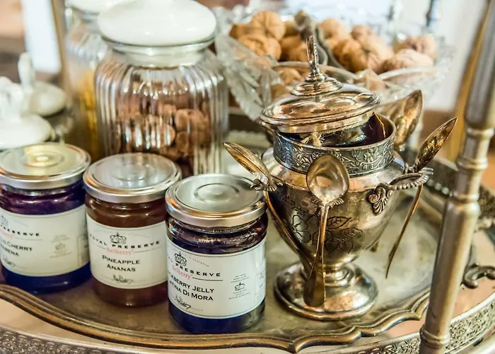 Antica Dimora Quarello Bed & Breakfast